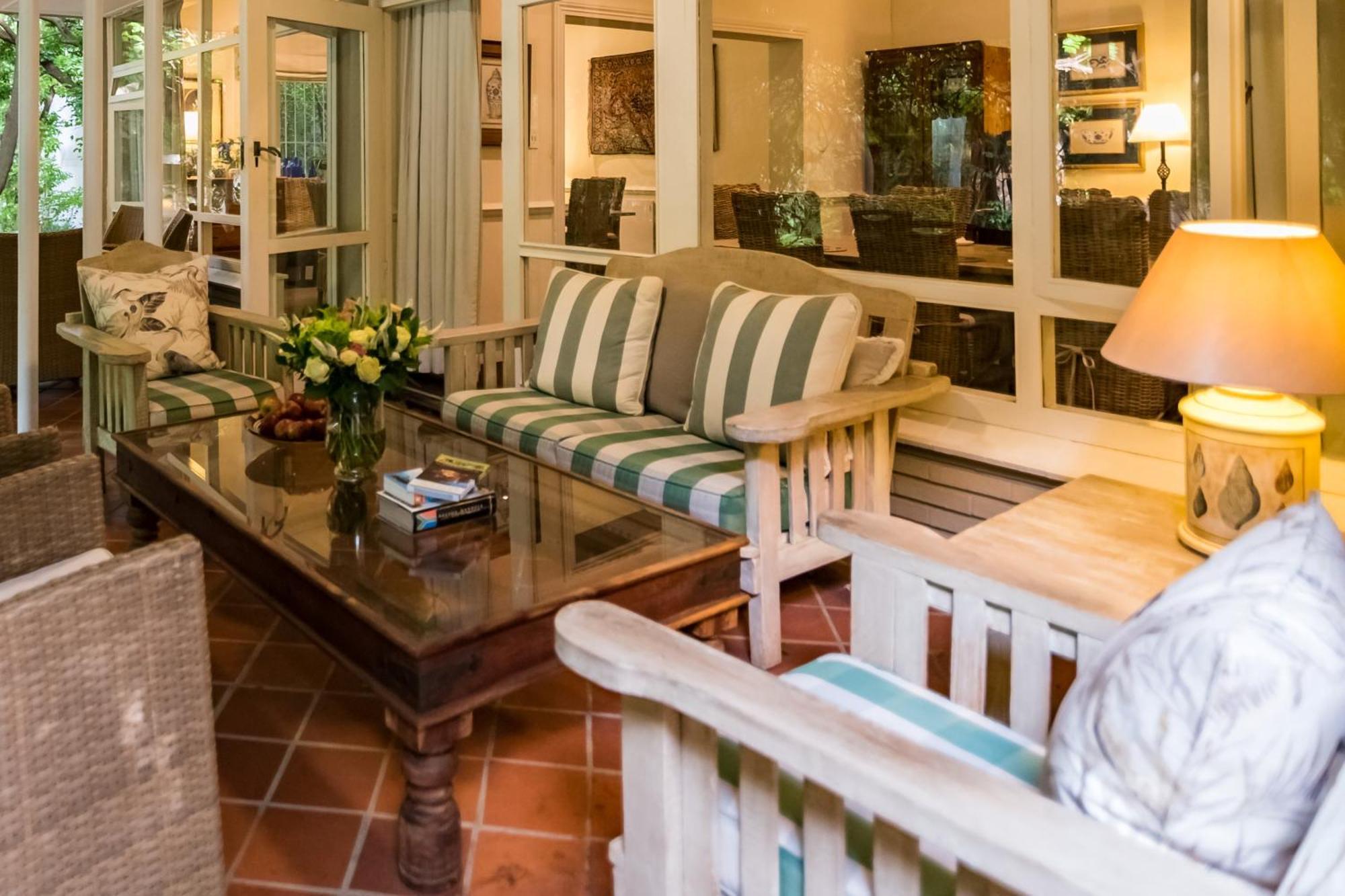 Melrose Place Boutique Hotel Johannesburg Bagian luar foto