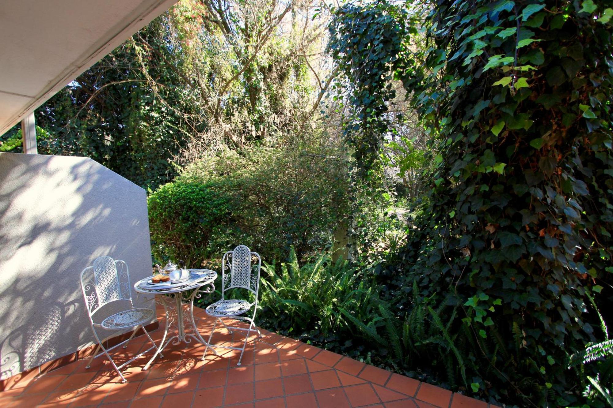 Melrose Place Boutique Hotel Johannesburg Bagian luar foto